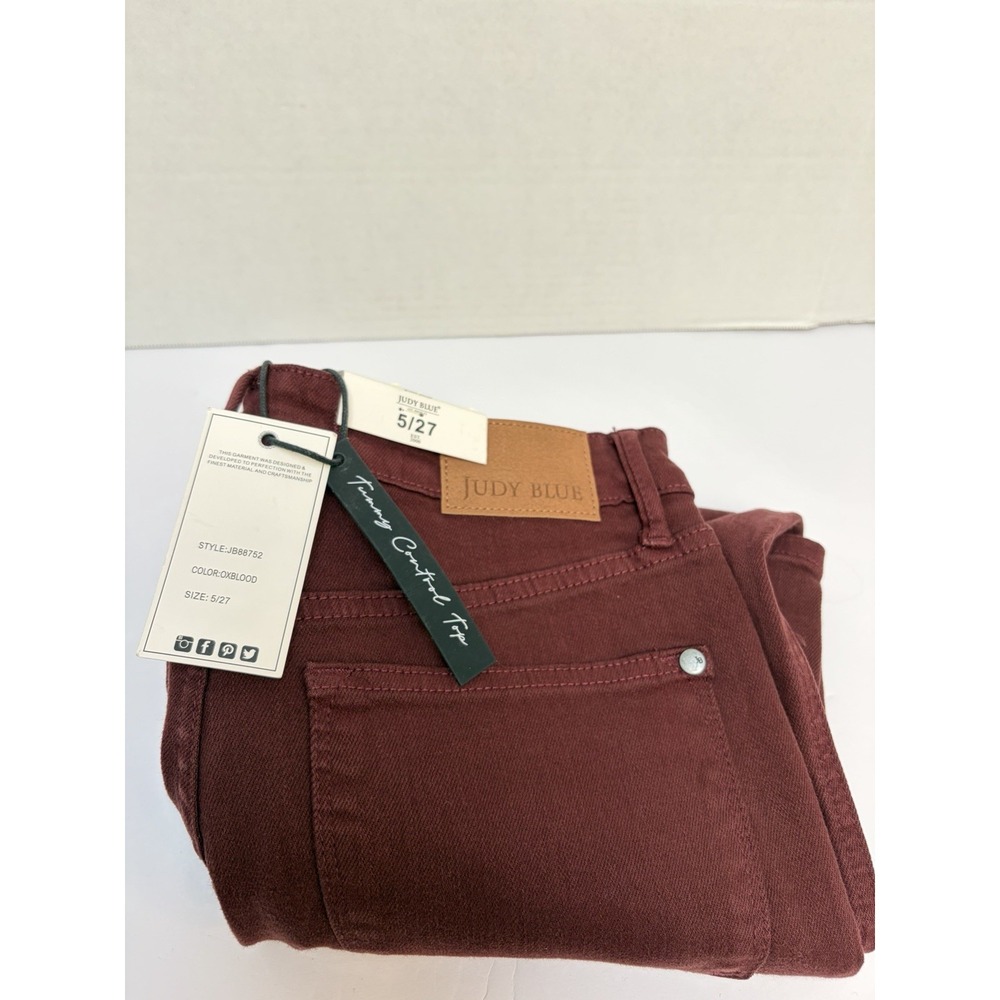 Judy Blue NWT Hi-Rise Tummy Control Oxblood Wide Leg Crop Jean Size 5/27 #88752